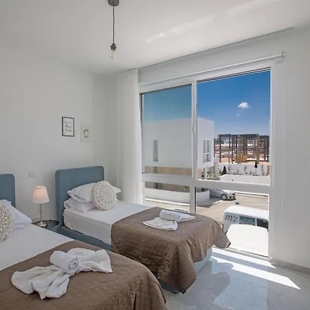 4 Schlafzimmer Mit Pool Im Zentrum Von Protaras